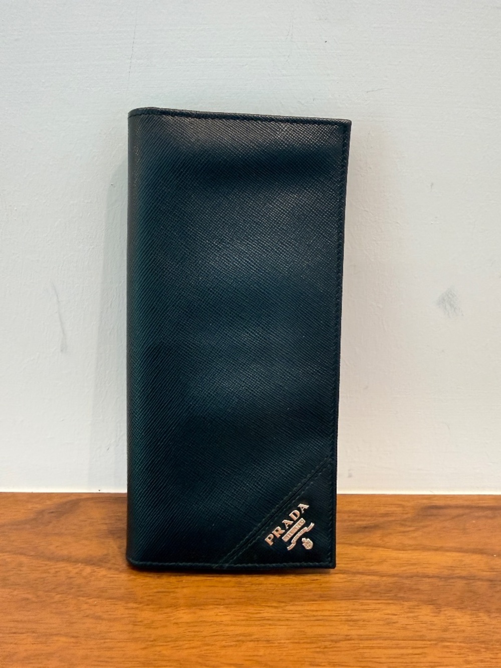 Prada Nero Saffiano Long Bifold Wallet in Black Pre-Owned